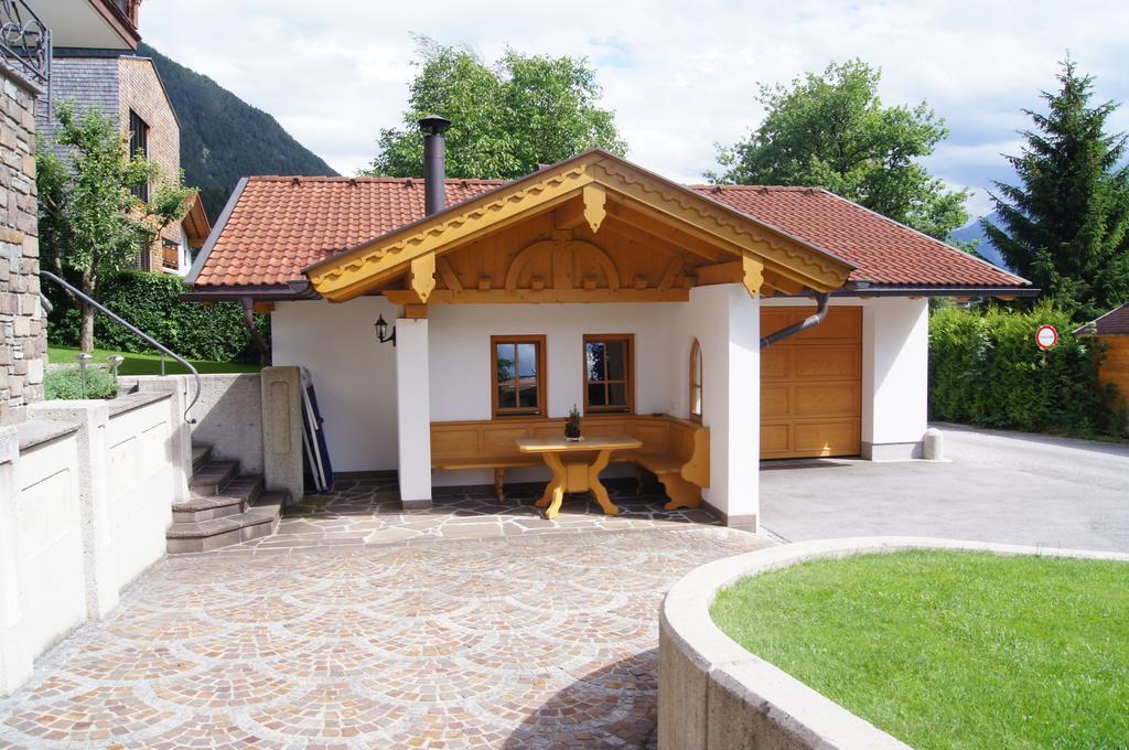 Ferienwohnung Gästehaus Alpina Maurach  Exterior foto